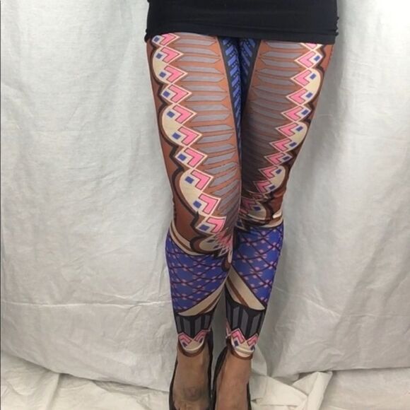 Pants - New Soft fun leggings 